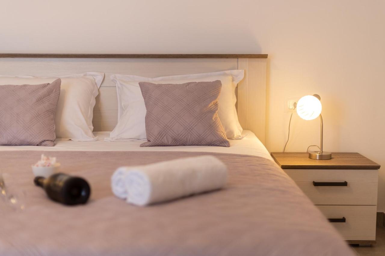 Apartment Navika オミシュ エクステリア 写真
