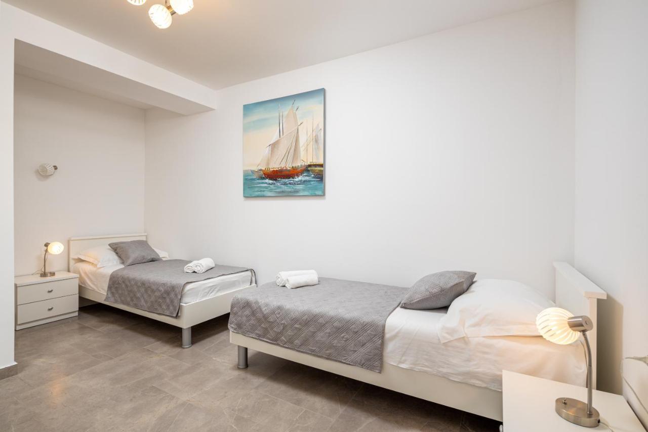 Apartment Navika オミシュ エクステリア 写真