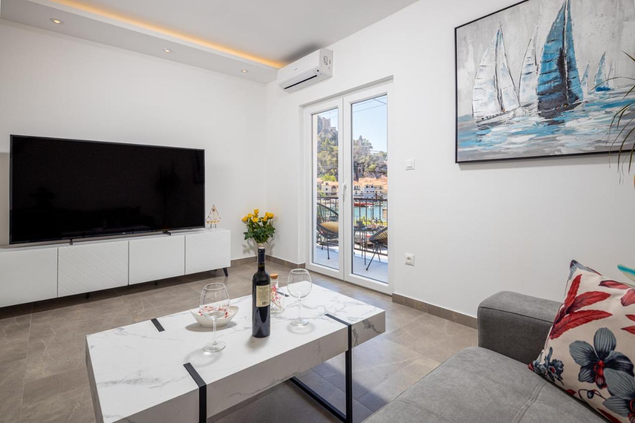 Apartment Navika オミシュ エクステリア 写真